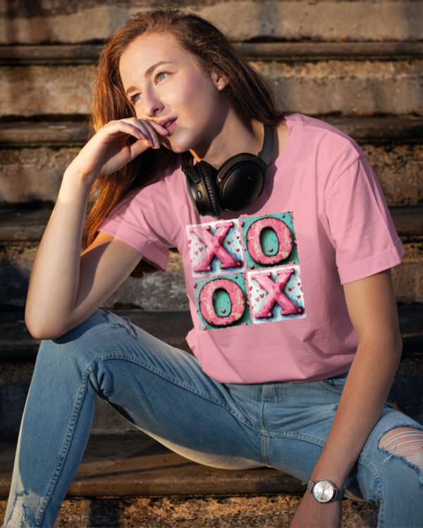 Koszulka na Walentynki XOXO – Uściski i Pocałunki